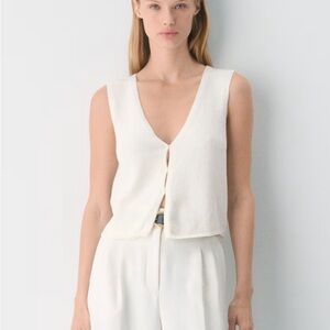 Aritzia Ivory Sweater Vest